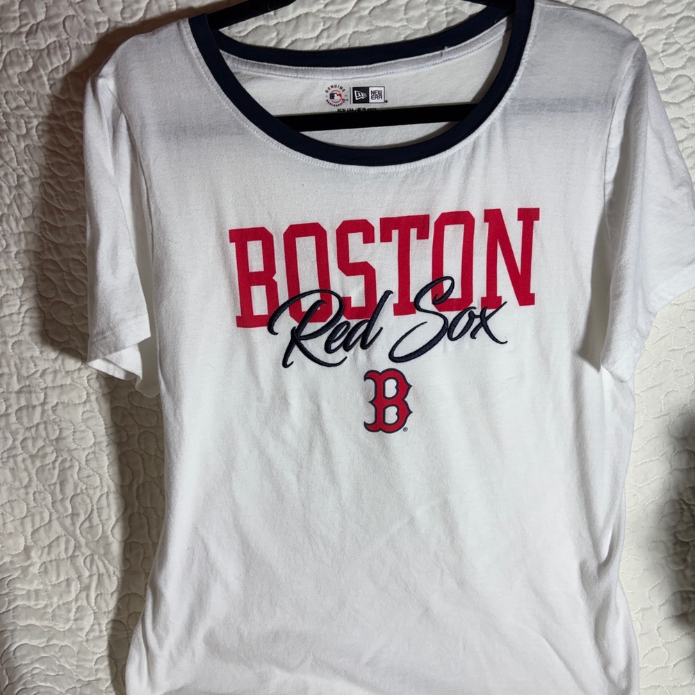 Ladies Boston Red Sox New Era White Tee with Navy Trim